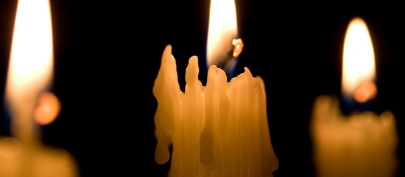 istock_000005285973small_candles.jpg